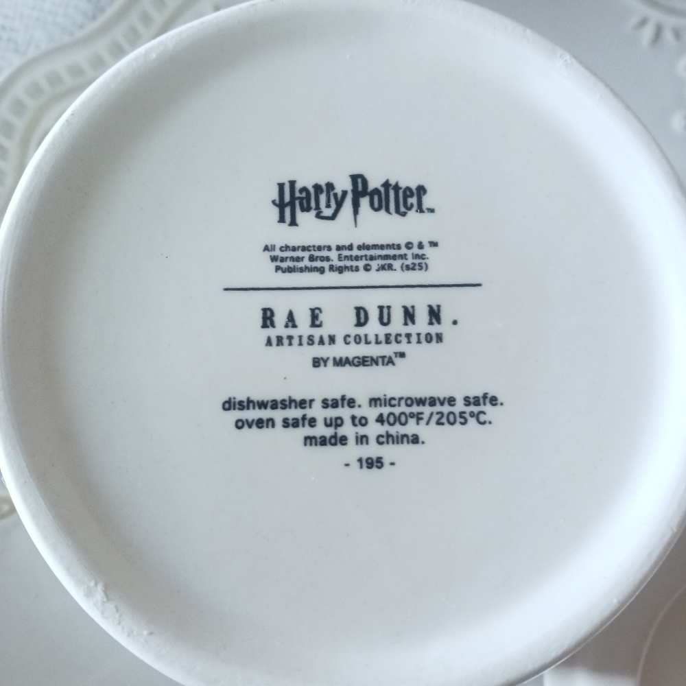 Rae Dunn × Harry Potter Wizarding World Chocolate Frog Bake Dish - Picture 8 of 15